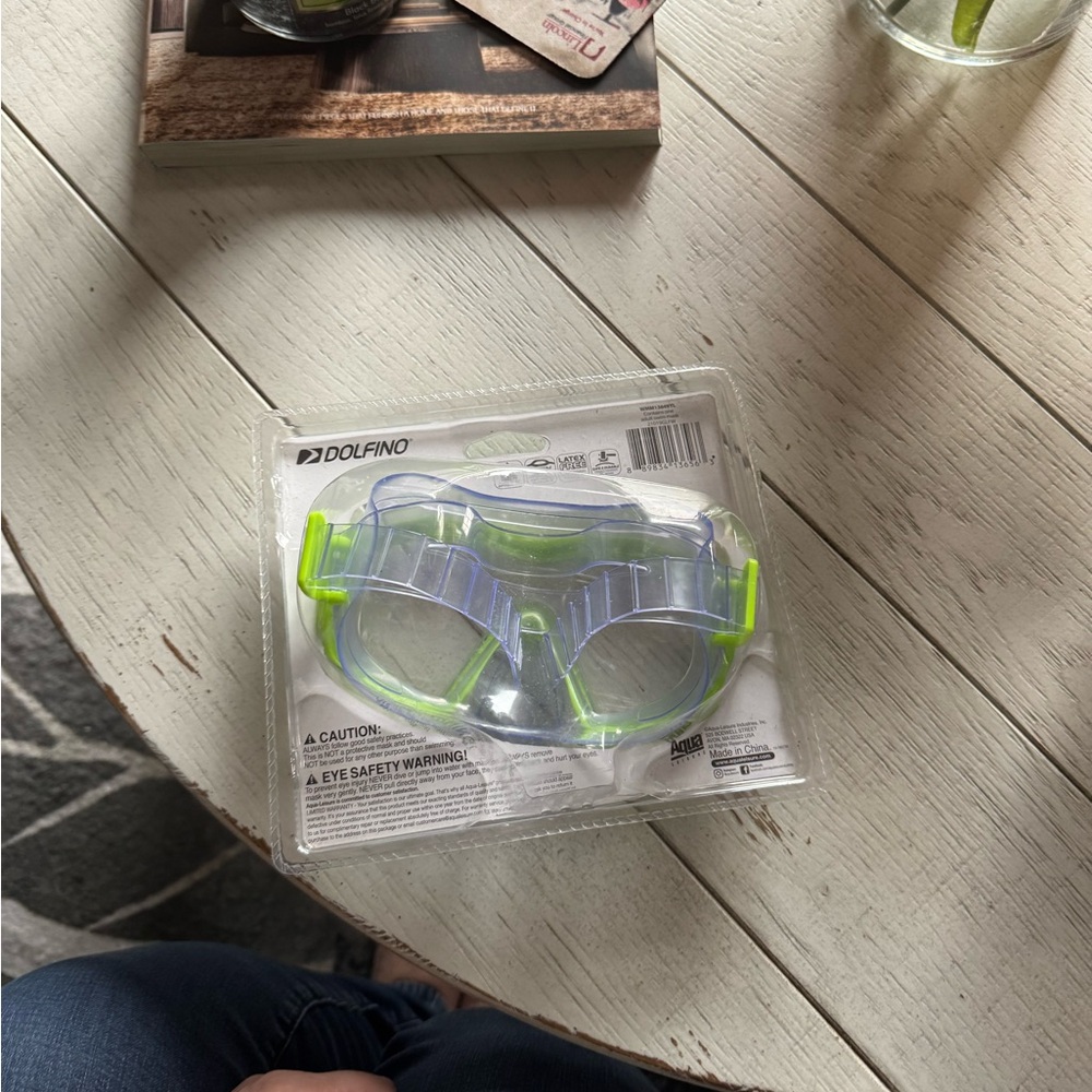 Dolfino Adult Swim Goggles - Neon Green - Picture 4 of 4